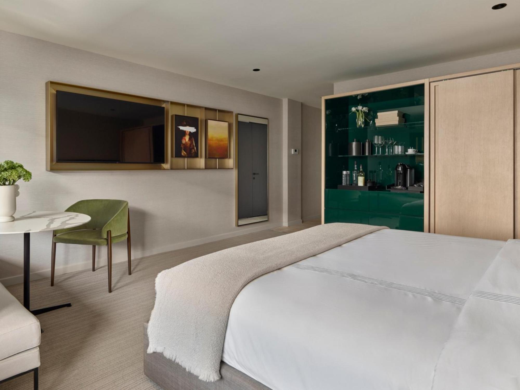 Hotel Aka Александрия Екстериор снимка